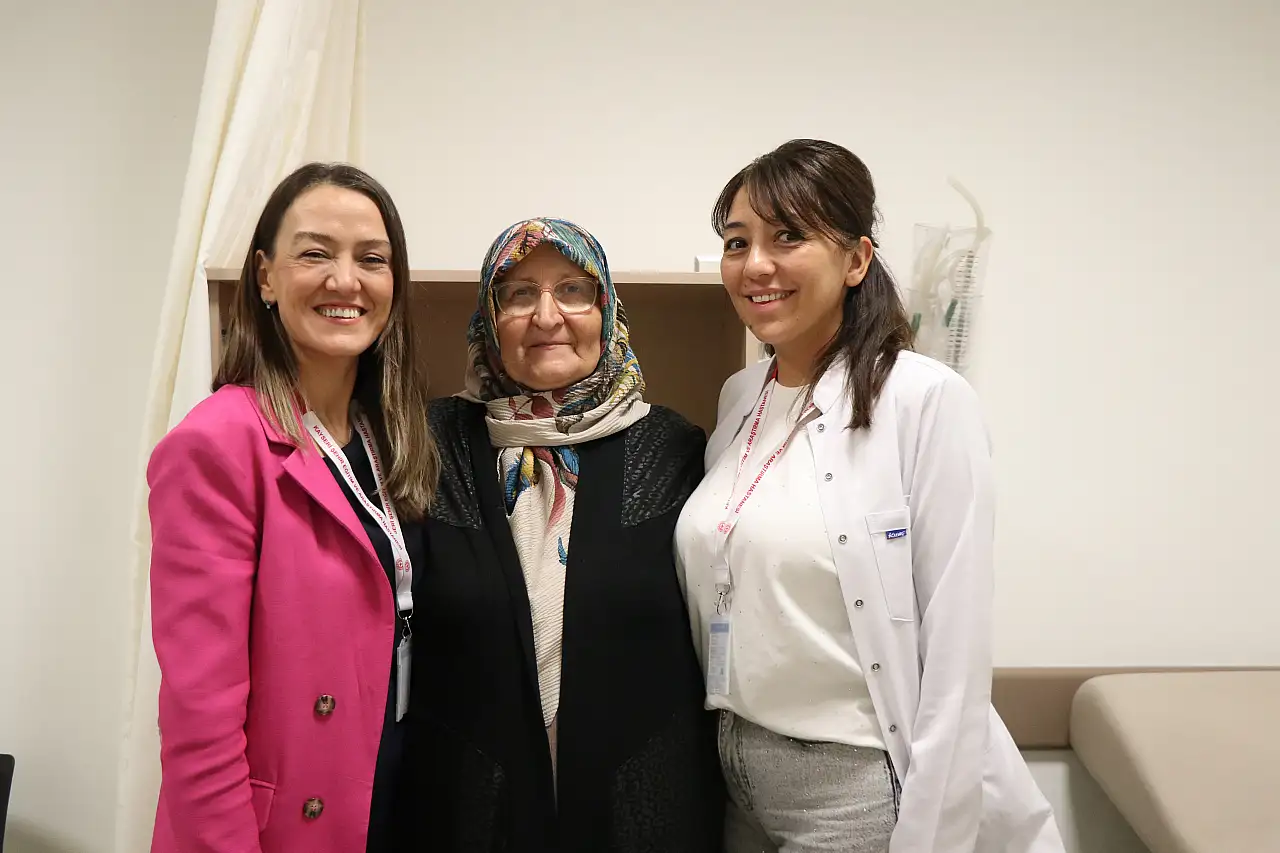 Kayseri'de 62 yaşındaki Meryem Nurel, iki kanseri birden yendi!