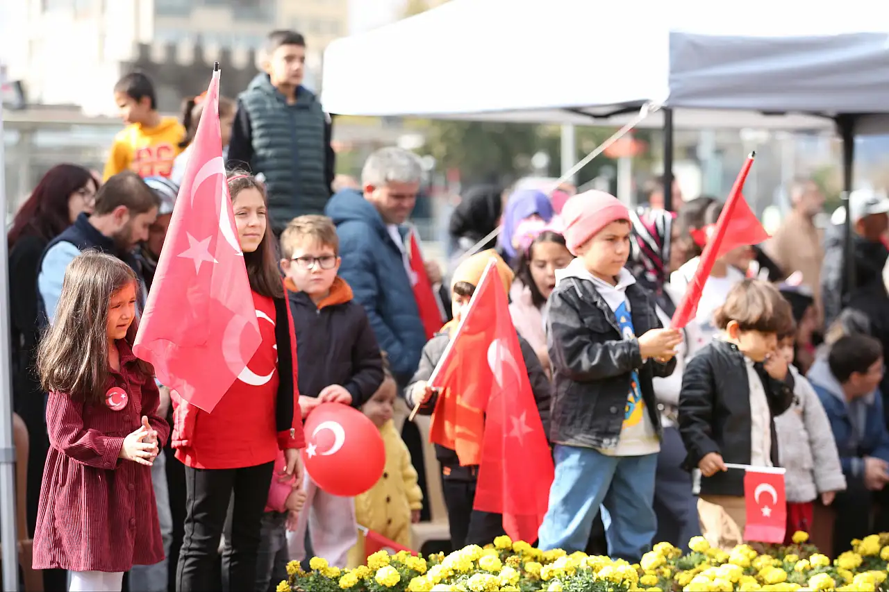 Belki de bunu ilk kez duyacaksınız! Kayseri'ye her bayram bakın kim geliyormuş