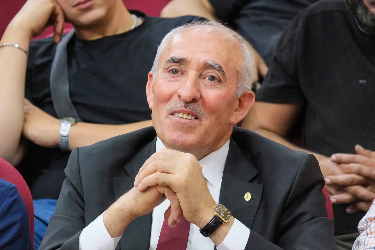 Kayseri'de o araçların sayısı 1000'i geçti! Ama hala bakım ve onarımları kentte yapılamıyor! Başkan yetkililere acil çağrı yaptı