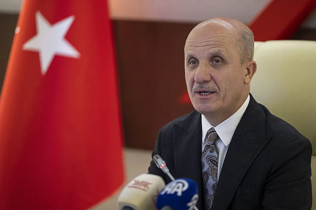 Başarılı öğrencilere 4 yıllık üniversite kısalıyor!