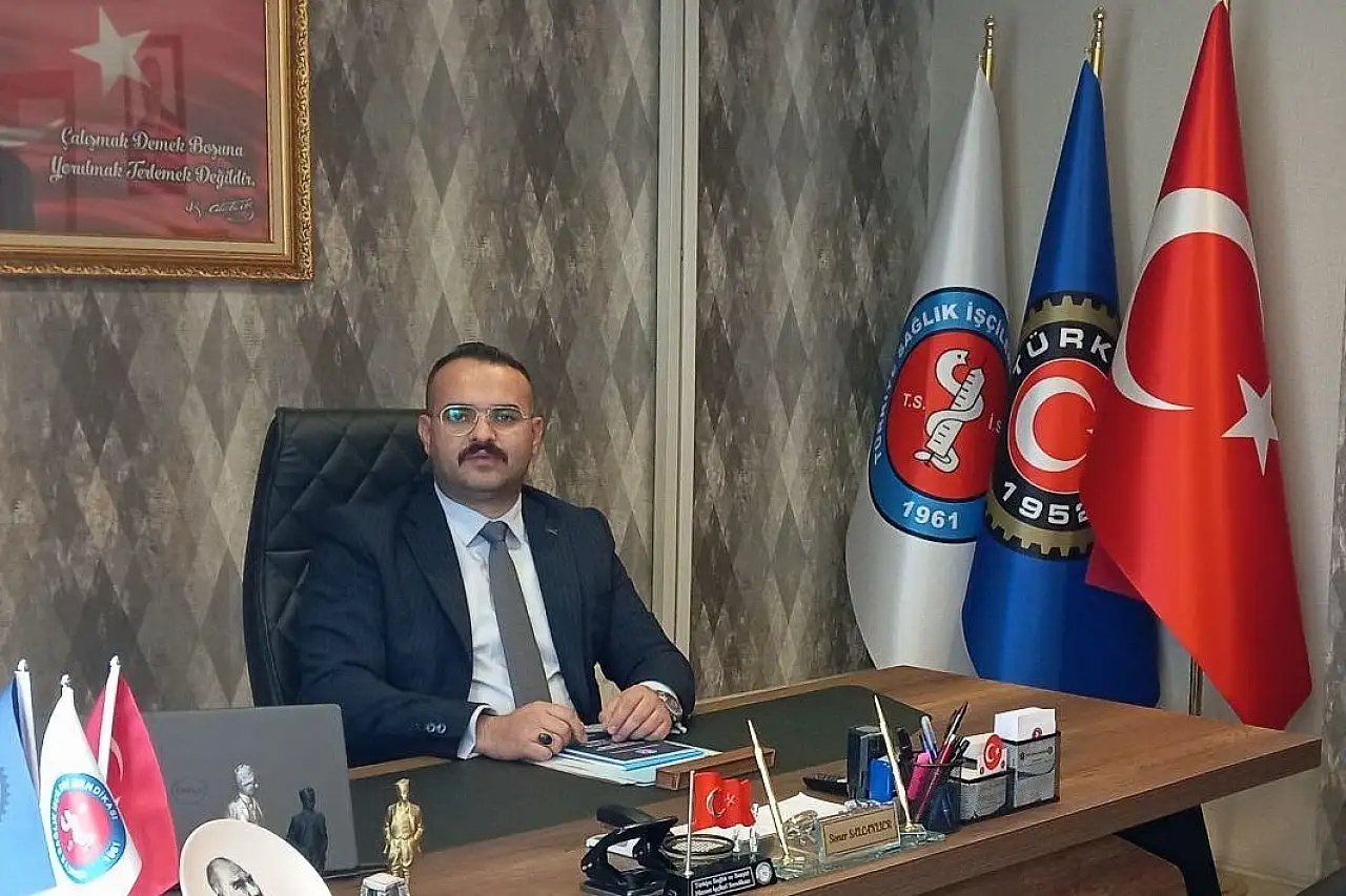 Kayseri'deki üniversitede sendika krizi!