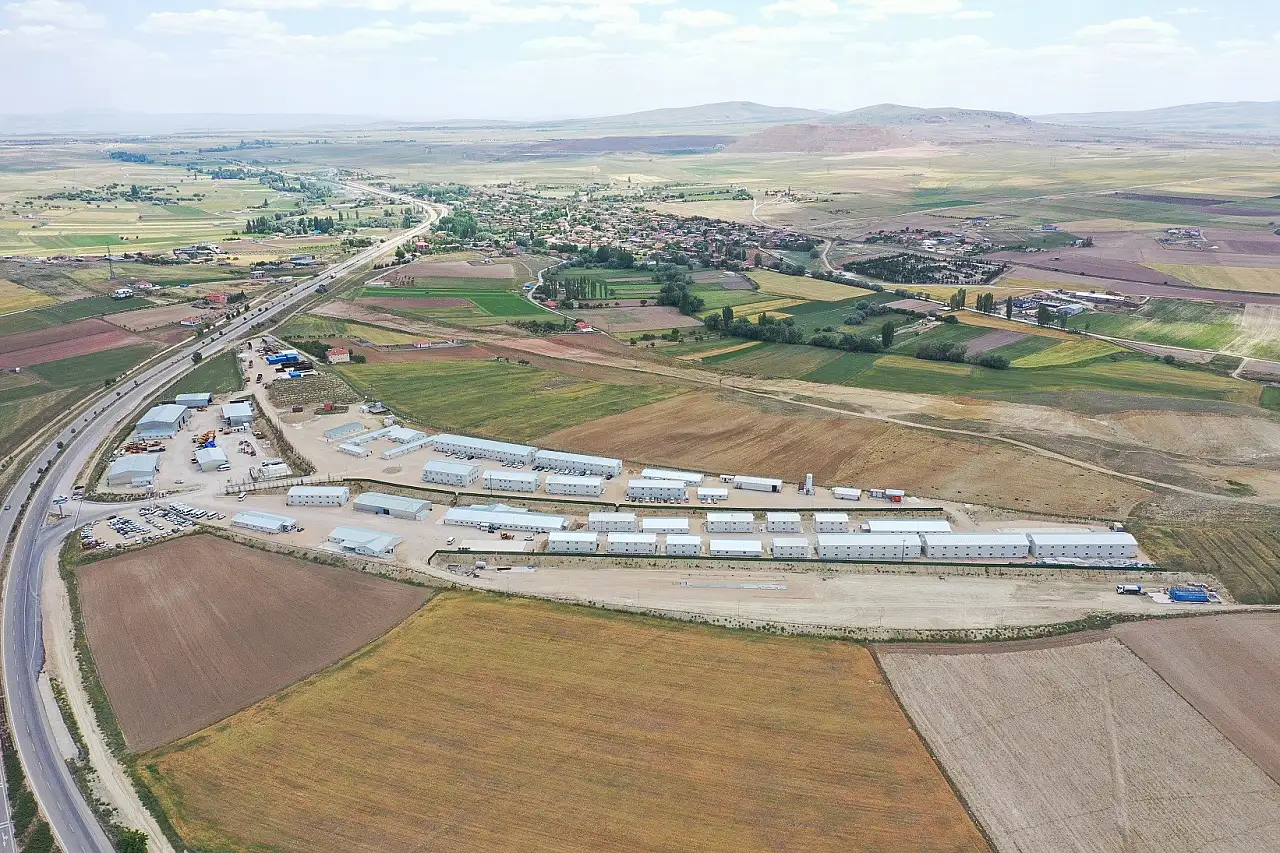 Devam eden YHT çalışmaları ile ilgili Başkan Büyükkılıç'tan açıklama!