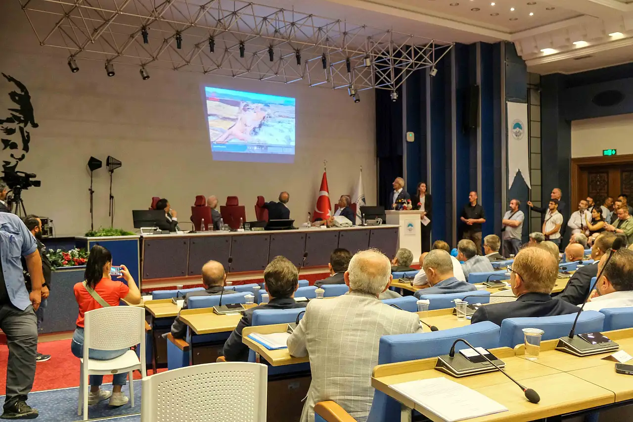 Bakan'dan Kayseri açıklaması: 74 milyar 695 milyon TL harcama yapılmış