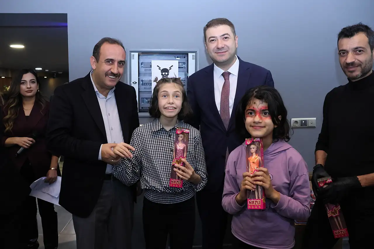 Sivaslı Kaymakam Kayseri'de gönüllere taht kurdu!