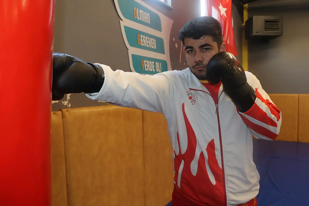 3 Balkan, 6 Türkiye Şampiyonu Fuat Kılıçaslan'dan dünya hedefi