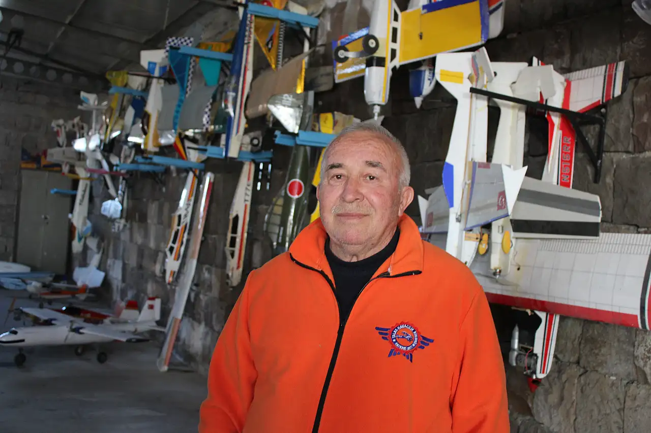 Kayseri'de üretilen model uçaklar gökyüzüne meydan okuyor