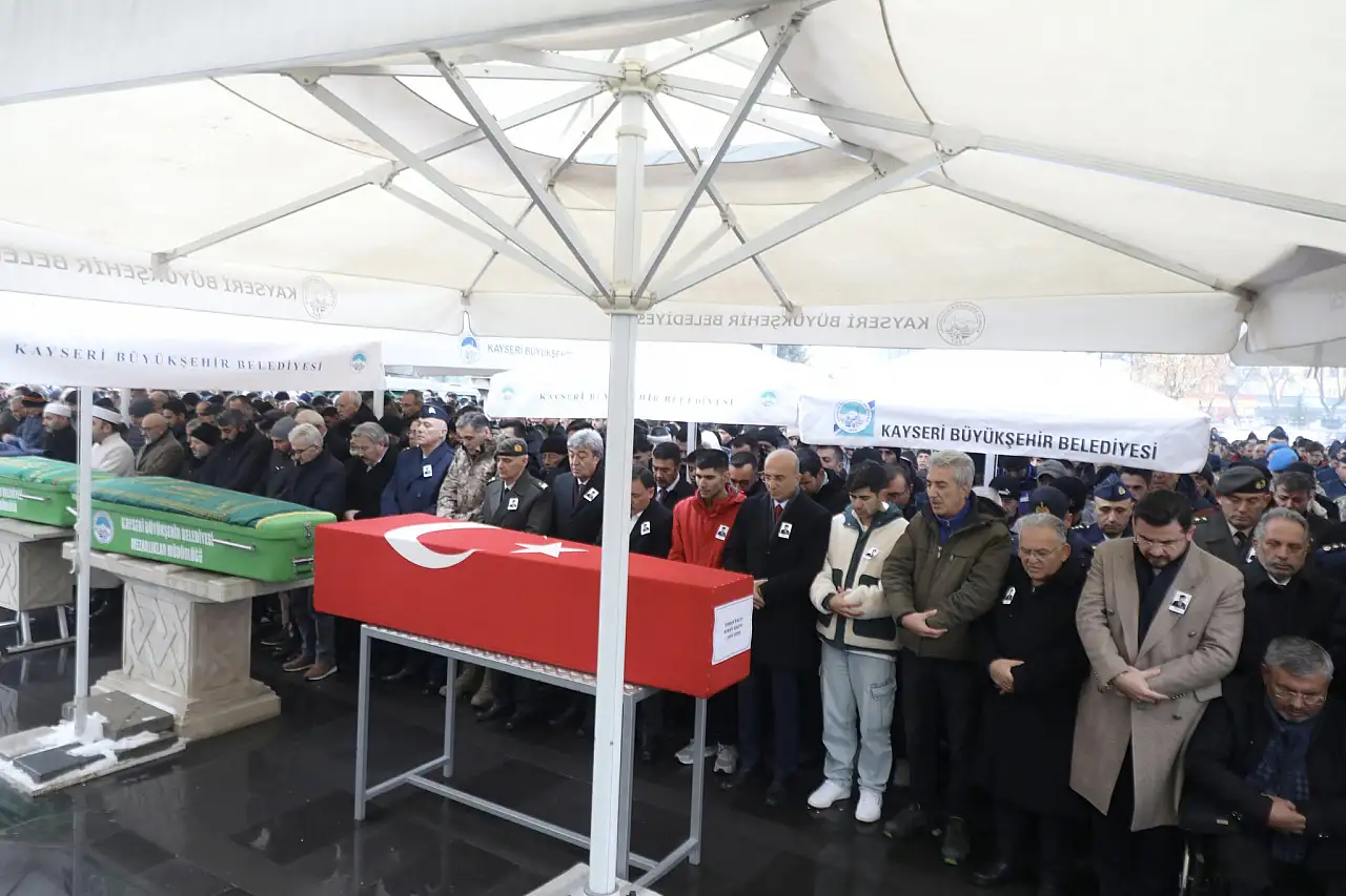 Trafik kazasında hayatını kaybeden Başkan son yolculuğuna uğurlandı