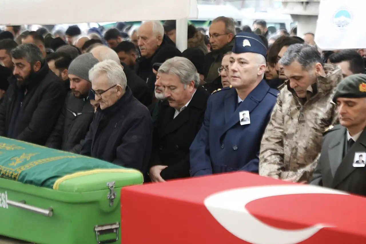Trafik kazasında hayatını kaybeden Başkan son yolculuğuna uğurlandı