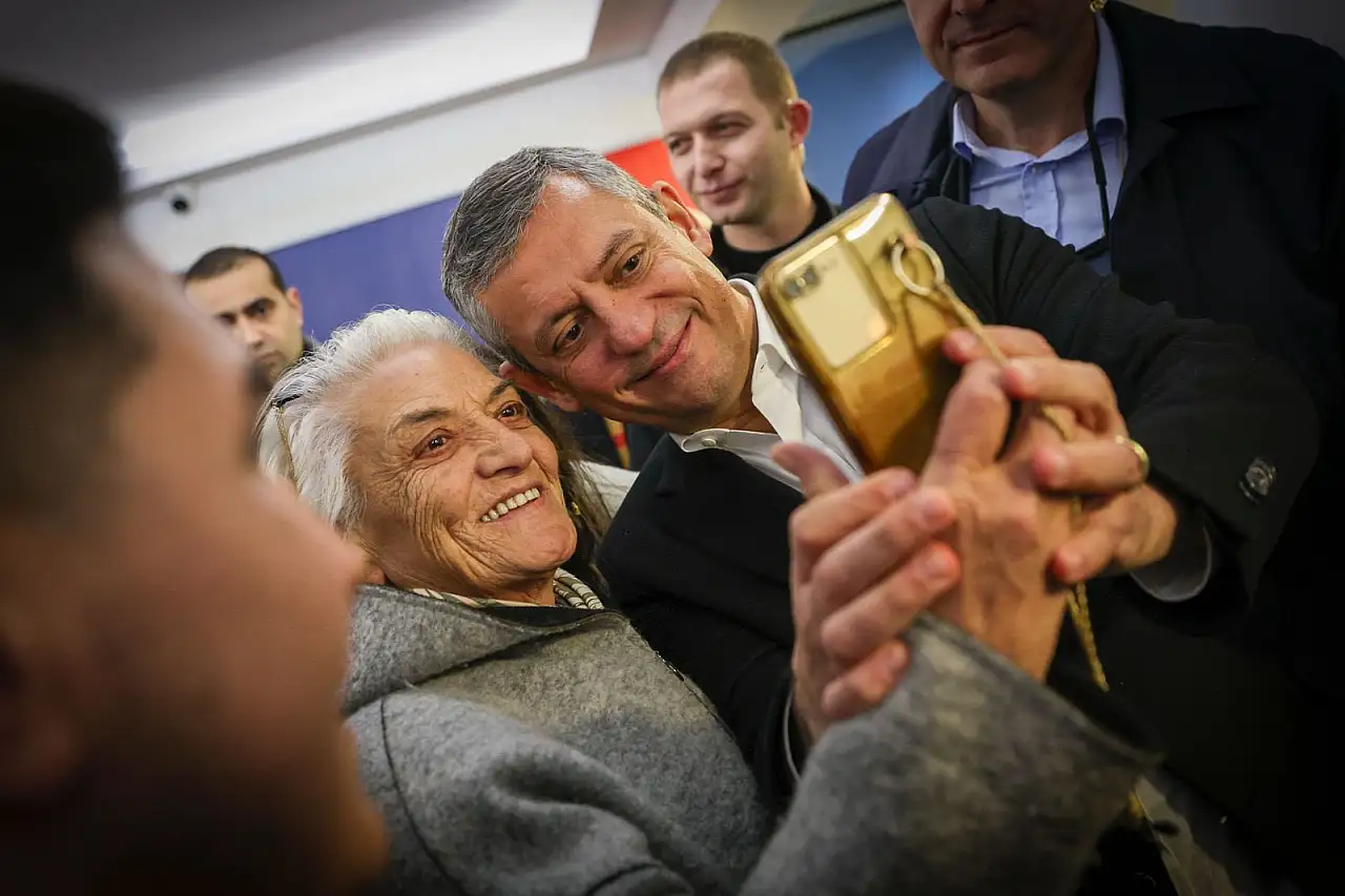 İşte CHP Lideri Özgür Özel'in Kayseri konuşmasının tamamı: Erdoğan, bu meydanda verdiği sözleri unuttu