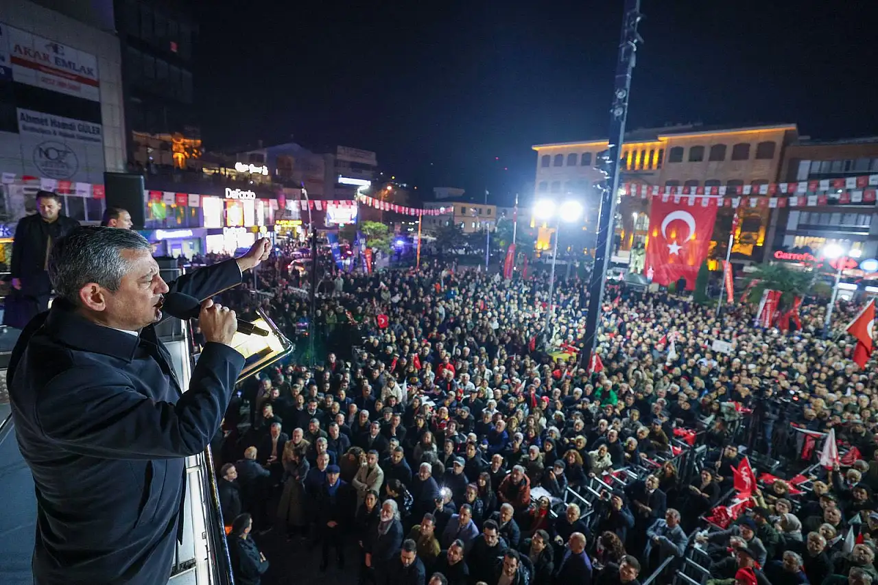 CHP Lideri Özgür Özel, Kayseri'ye Cumartesini günü bakın ne getiriyor?