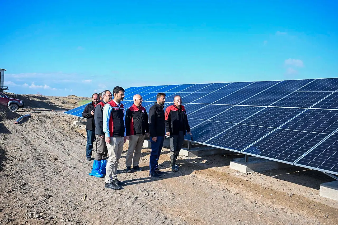 Kayseri'de 33 çiftçiye kiralanan alanı müdür inceledi! Köprü için harekete geçildi