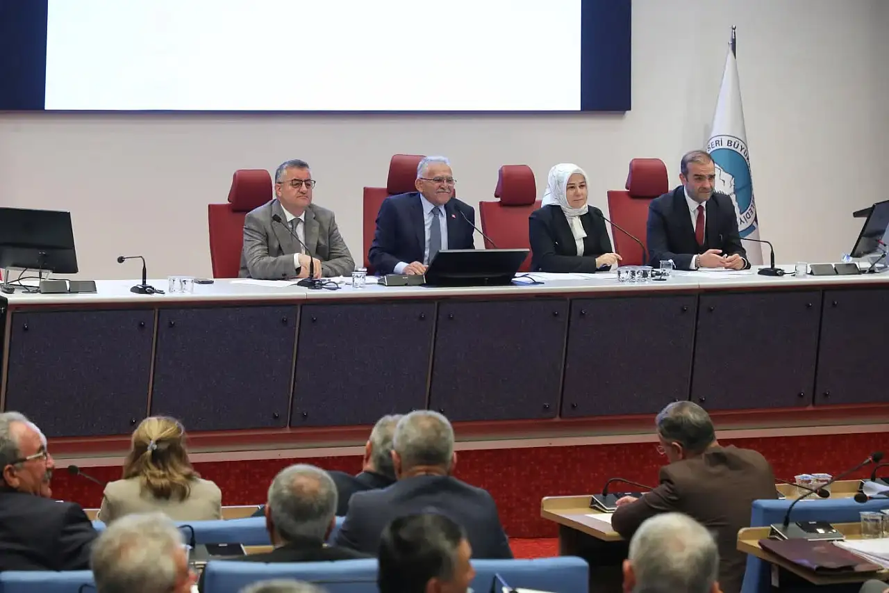 Kayseri Büyükşehir Belediyesi toplam 1 Milyar 550 milyon kredi çekmek için bankanın kapısını çalacak? Bakın bu para hangi işlerde kullanılacak?