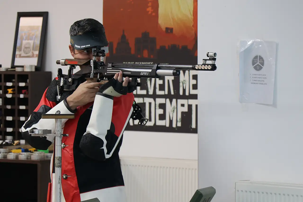 Kayserili isim mesleğinden vazgeçti, olimpiyatlara gözünü dikti