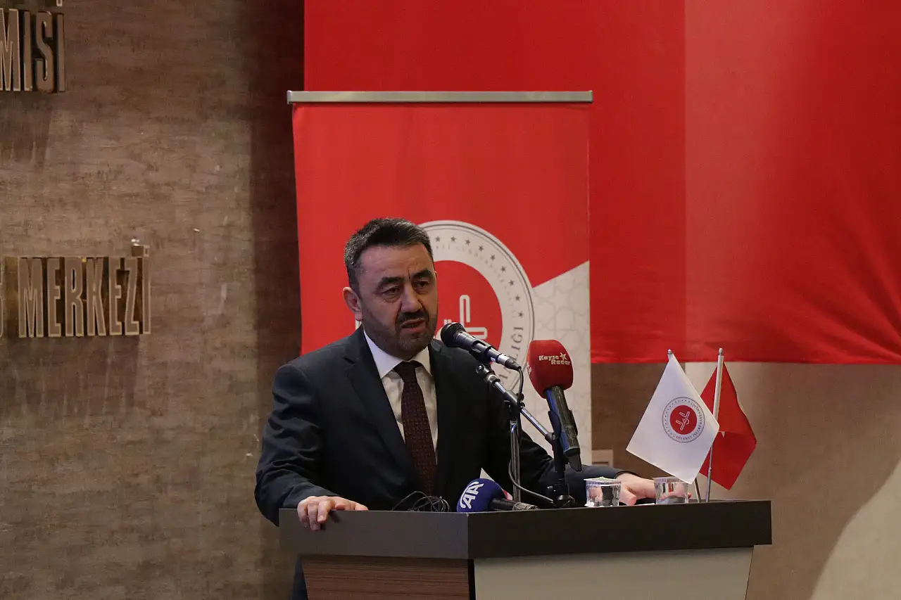 3 bin hafızın hocası Hasbekli Mümin Hafız Hoca Efendi unutulmadı