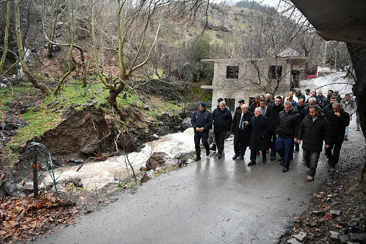 Başkan Büyükkılıç selden etkilenen mahalleleri tek tek inceledi