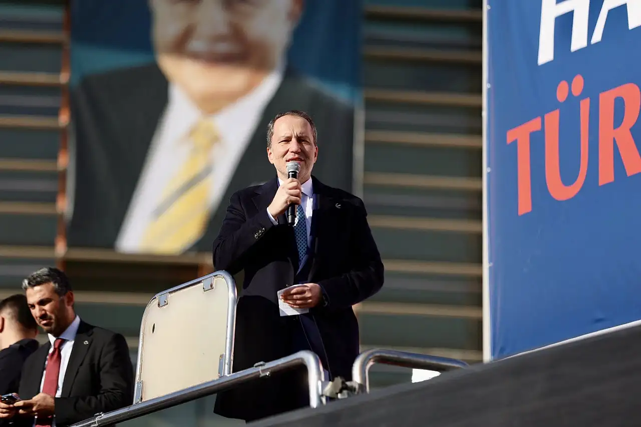 Yeniden Refah Partisi'nden Abdullah Gül'e davet var! Gül, Genel Başkan selamıyla götürülen davete yanıt verecek mi?