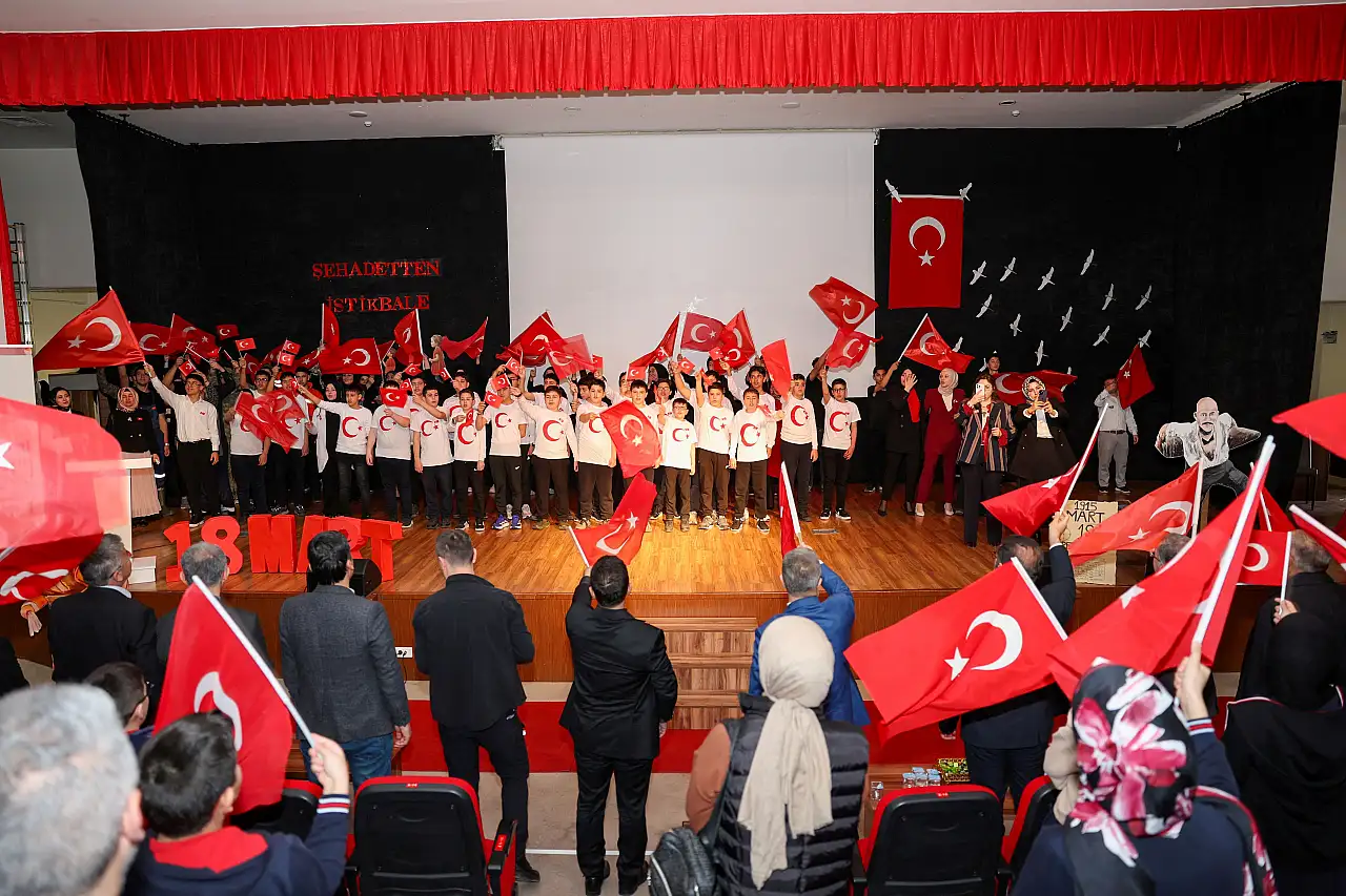 Hacılar'da anlamlı program! Öğrenciler coşkuyla andı
