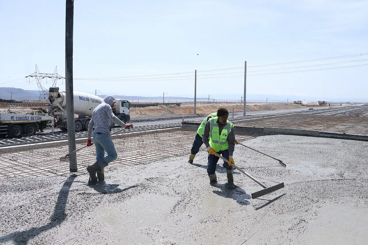 Kayseri'de dev lojistik hamlesi! Projenin yüzde 70'i tamamlandı