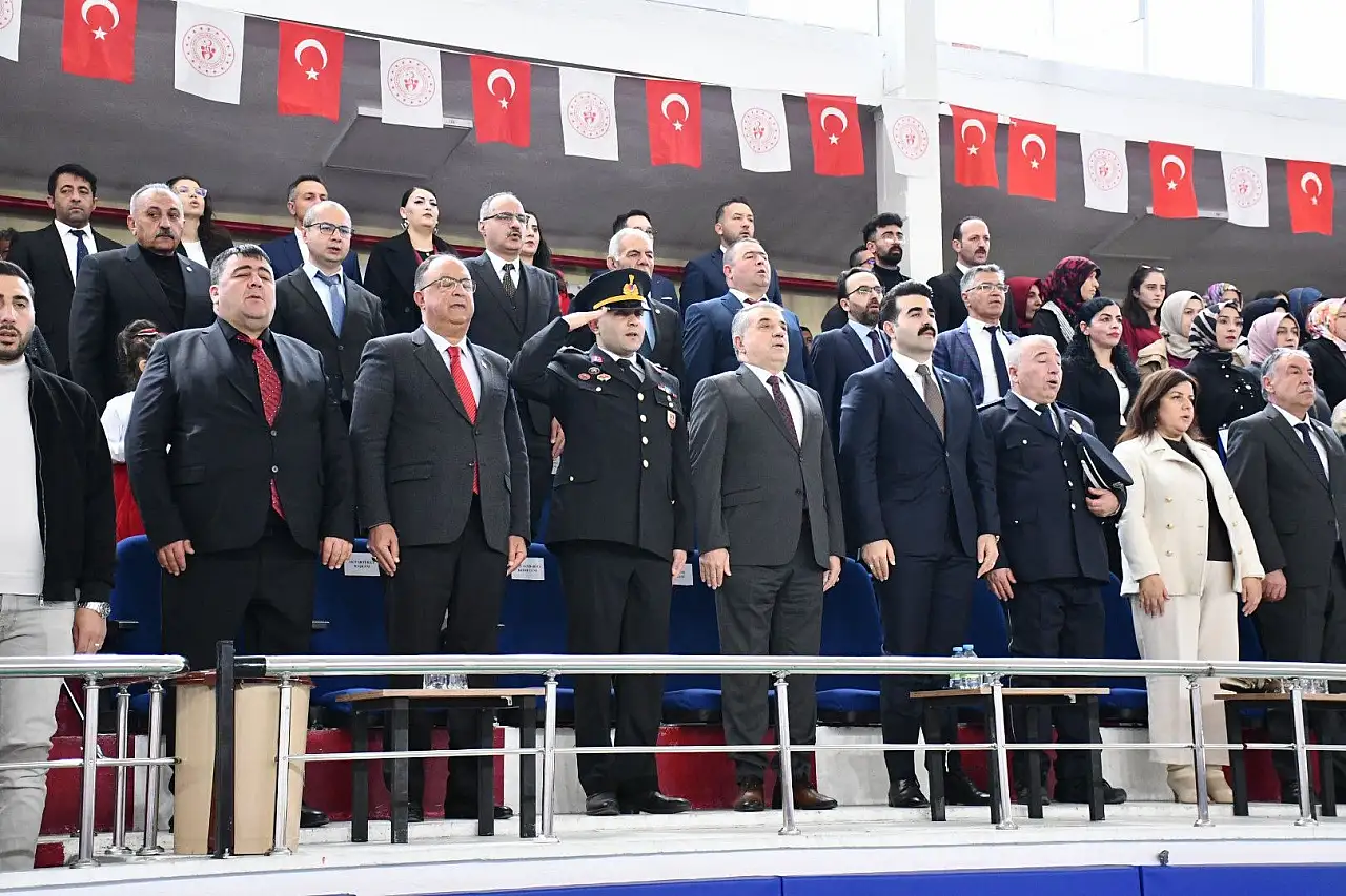 Bayram ruhu Tomarza'da yaşandı!