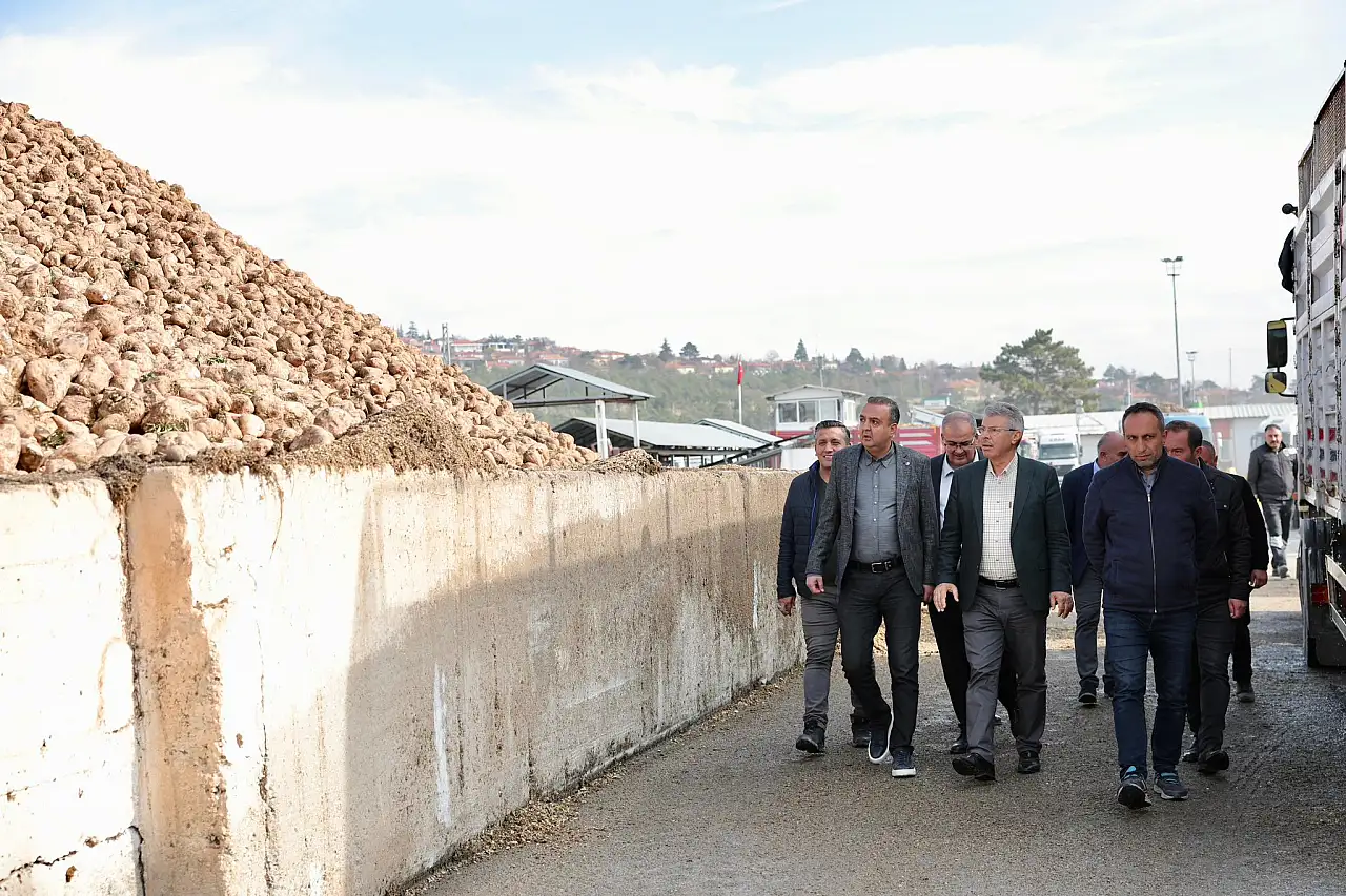 Kayseri Şeker'de mazot isyanı: Çiftçiye mazot desteği vermeseniz traktörler garajda paslanacak!