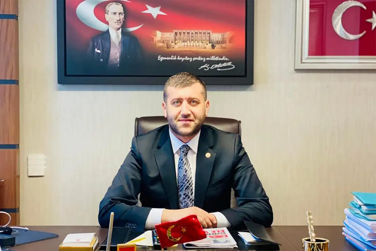 Baki Ersoy: 'TMSF İki Kulübü Yönetemez'