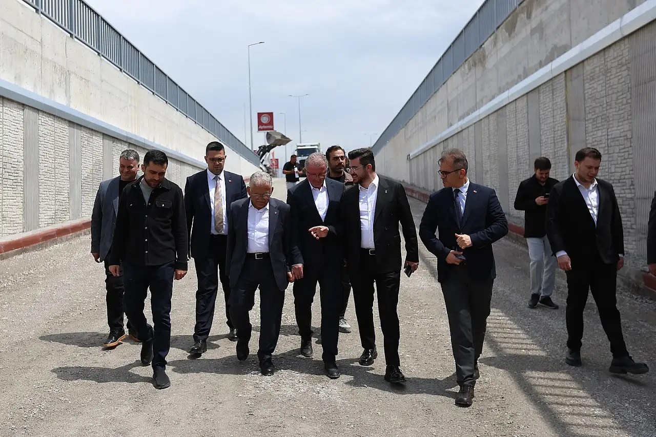 Kayseri trafiğine nefes aldıracak proje hız kesmiyor!