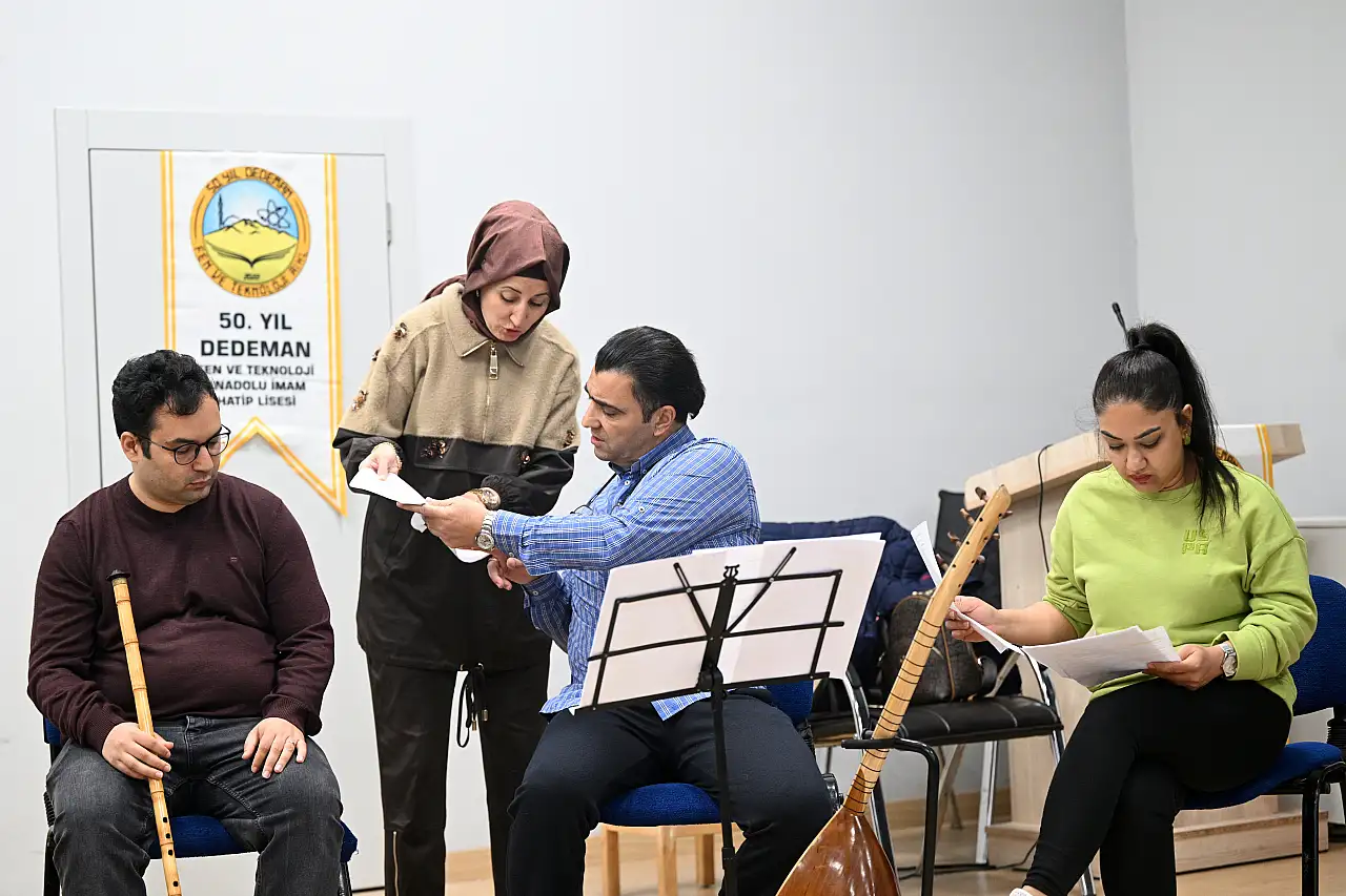 İlk kez Kayseri'de oynanacak! Öğretmenler sahneye çıkıyor