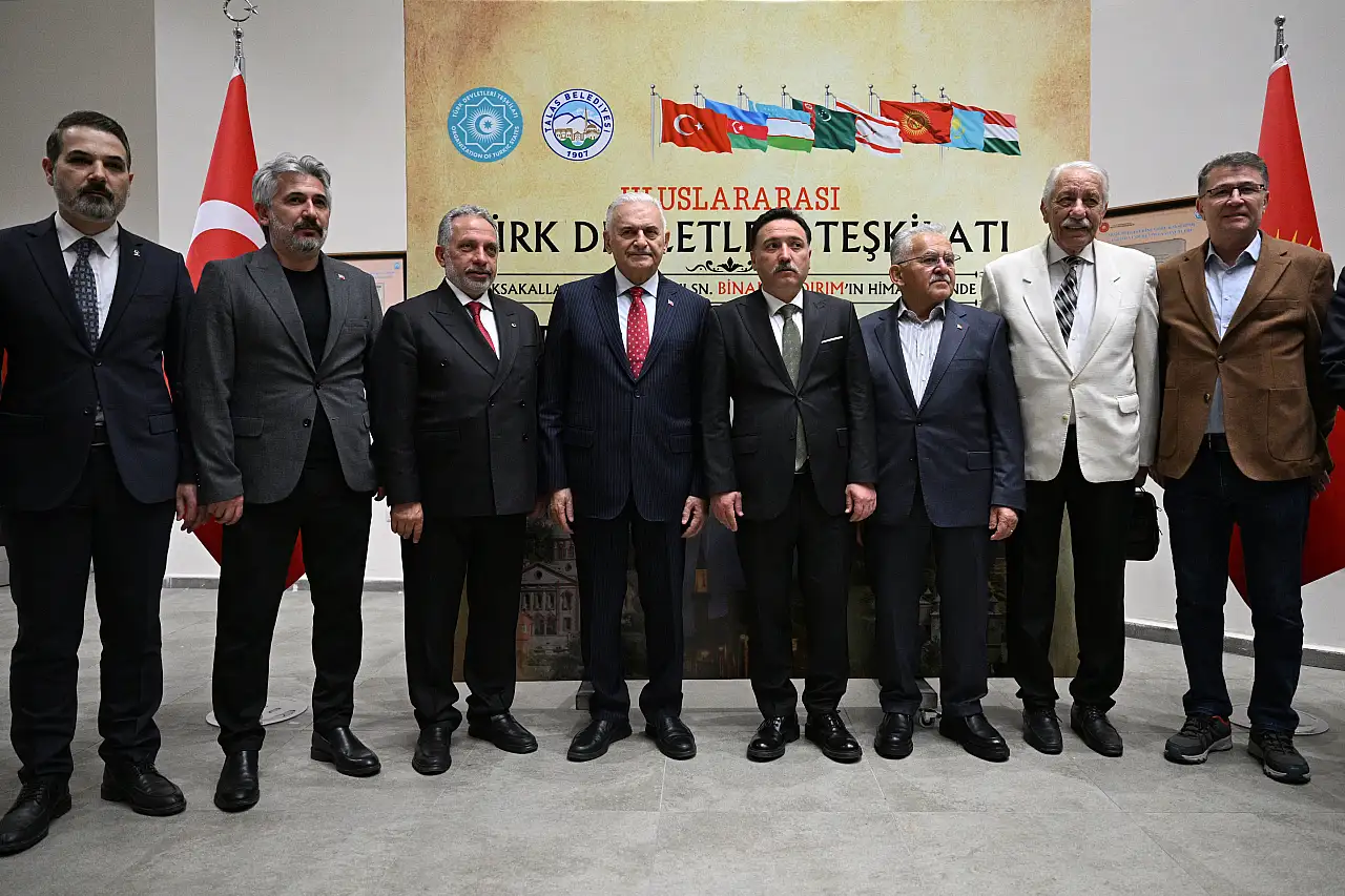 Kayseri'de Türk dünyası coşkusu