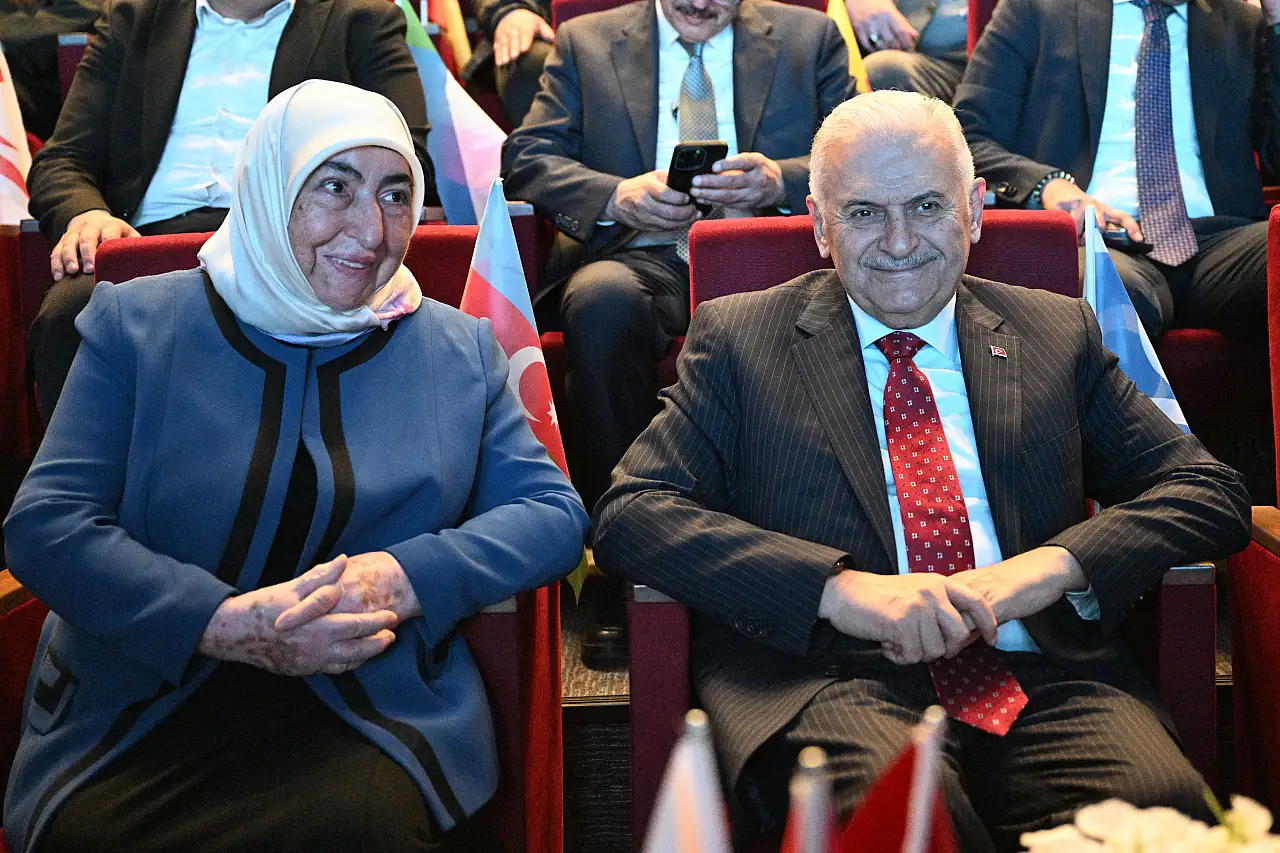 Kayseri'de Türk dünyası coşkusu