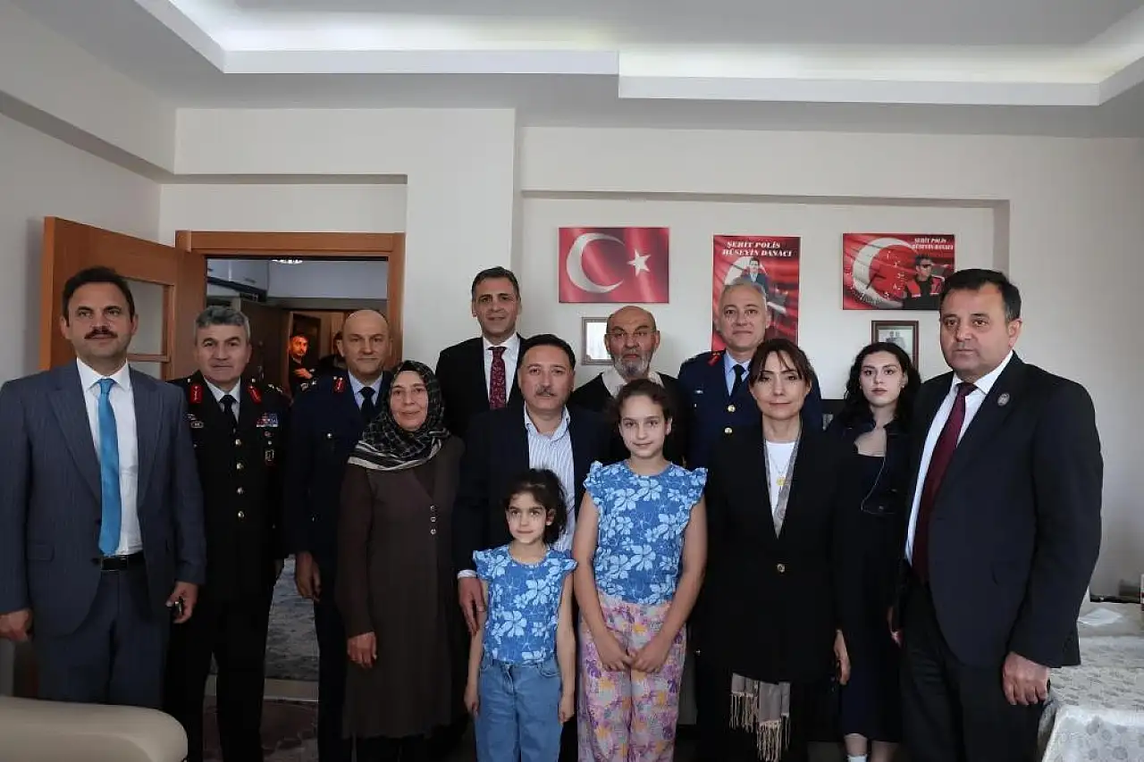 Vali Çiçek'ten Şehit ailelerine ziyaret