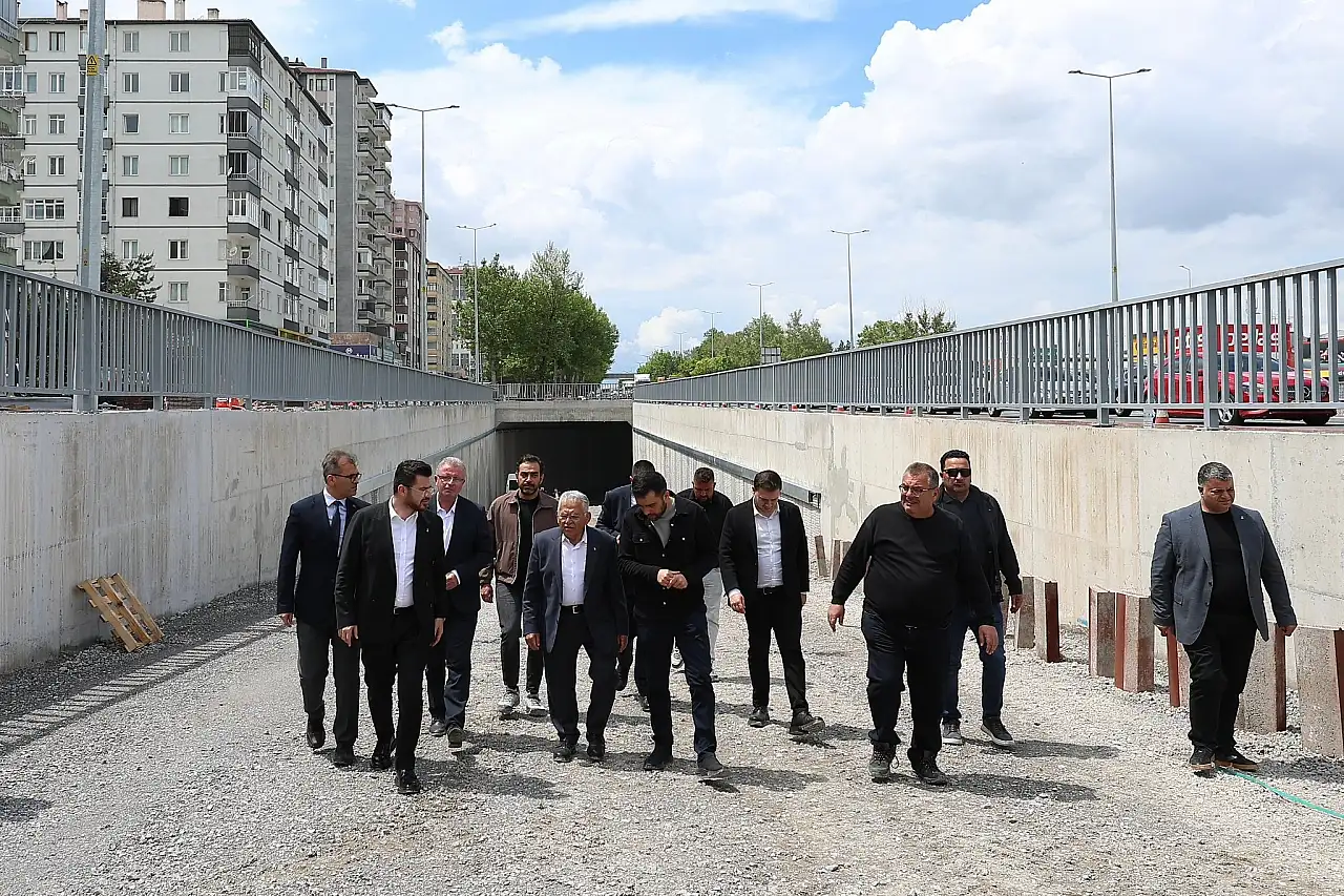 Açılışı geciken katlı kavşak inşaatının açılış tarihi belli oldu!