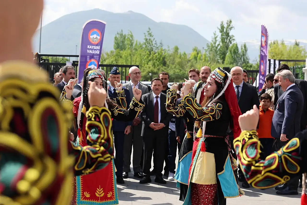 Kayseri Valisi Çiçek'ten yoğun mesai