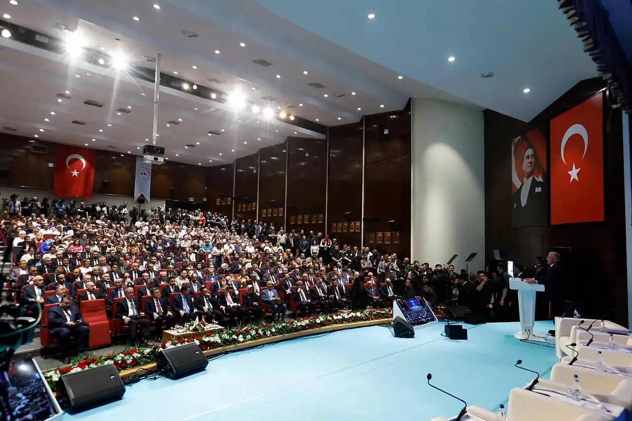 Kayseri'den çevre atağı: Başkan Büyükkılıç su planını anlattı