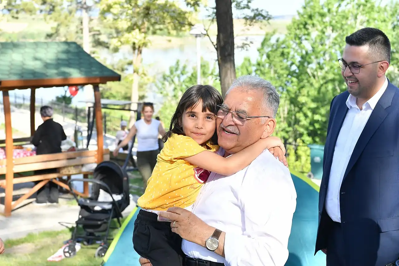 Başkan Büyükkılıç Sarımsaklı Barajı Mesire Alanı'nda