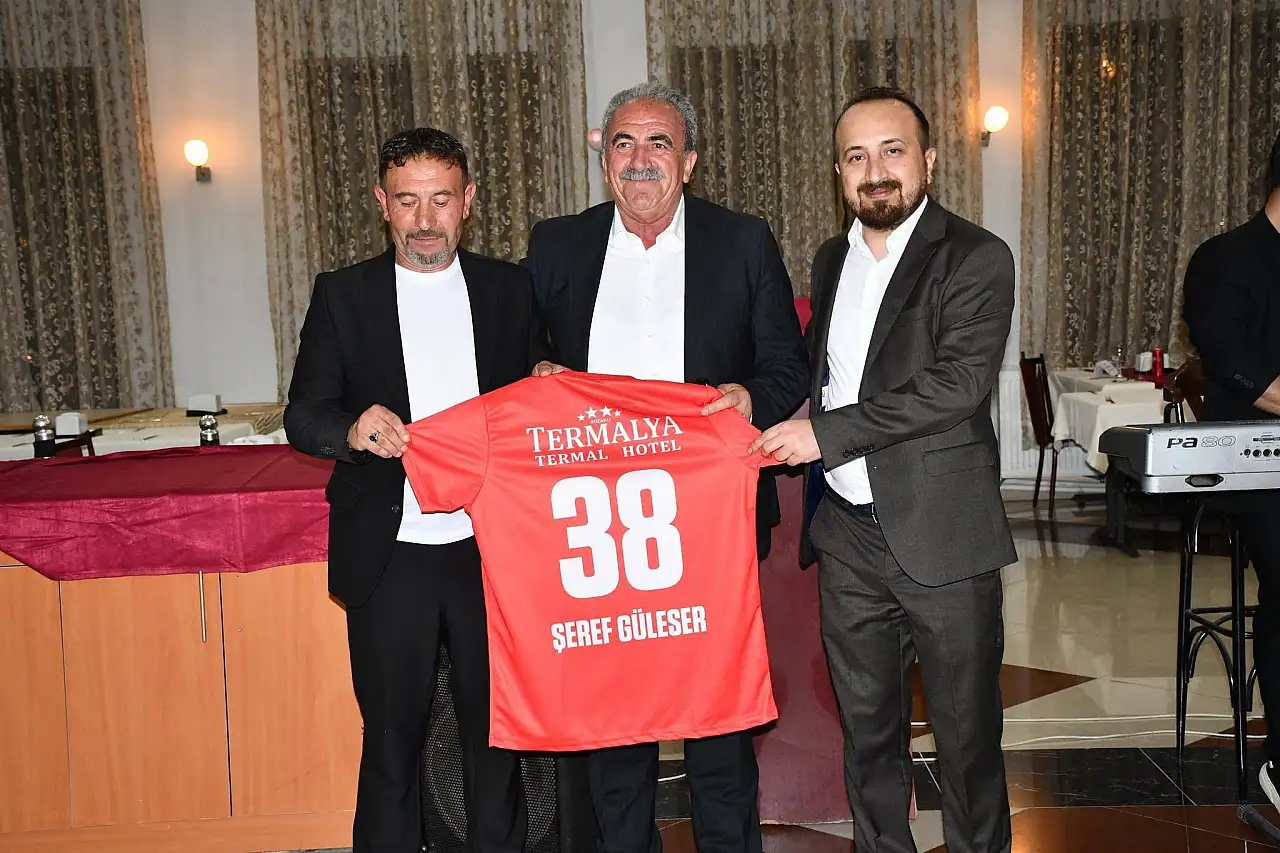 Büyük Toramanspor'un şampiyonluk sevinci kutlandı