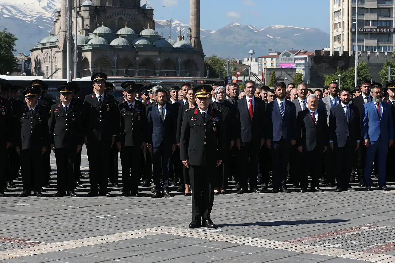 Cumhuriyet Meydanı'nda anlamlı gün: Jandarma'nın 187. yılı kutlandı