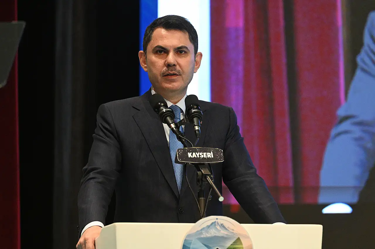 Erciyes'in zirvesinde bakanlar konuştu!