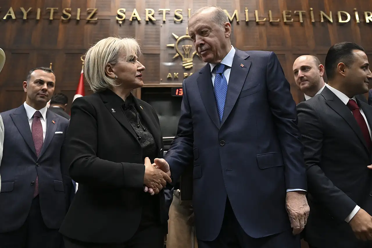Türkiye Kayserili Vekili konuşuyor! Sahtecilik iddiası