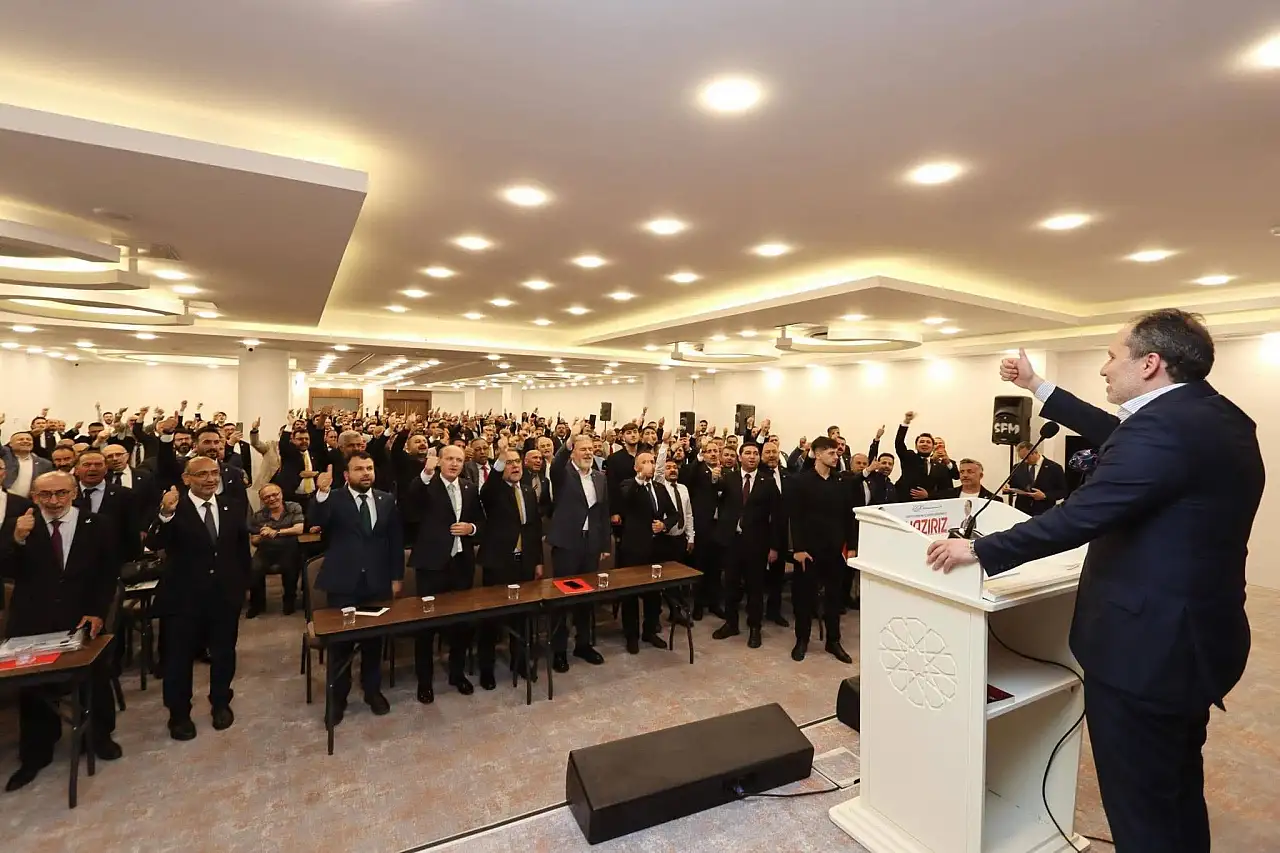 Kayseri'de istifalarla gündeme gelen partide kritik ziyaret