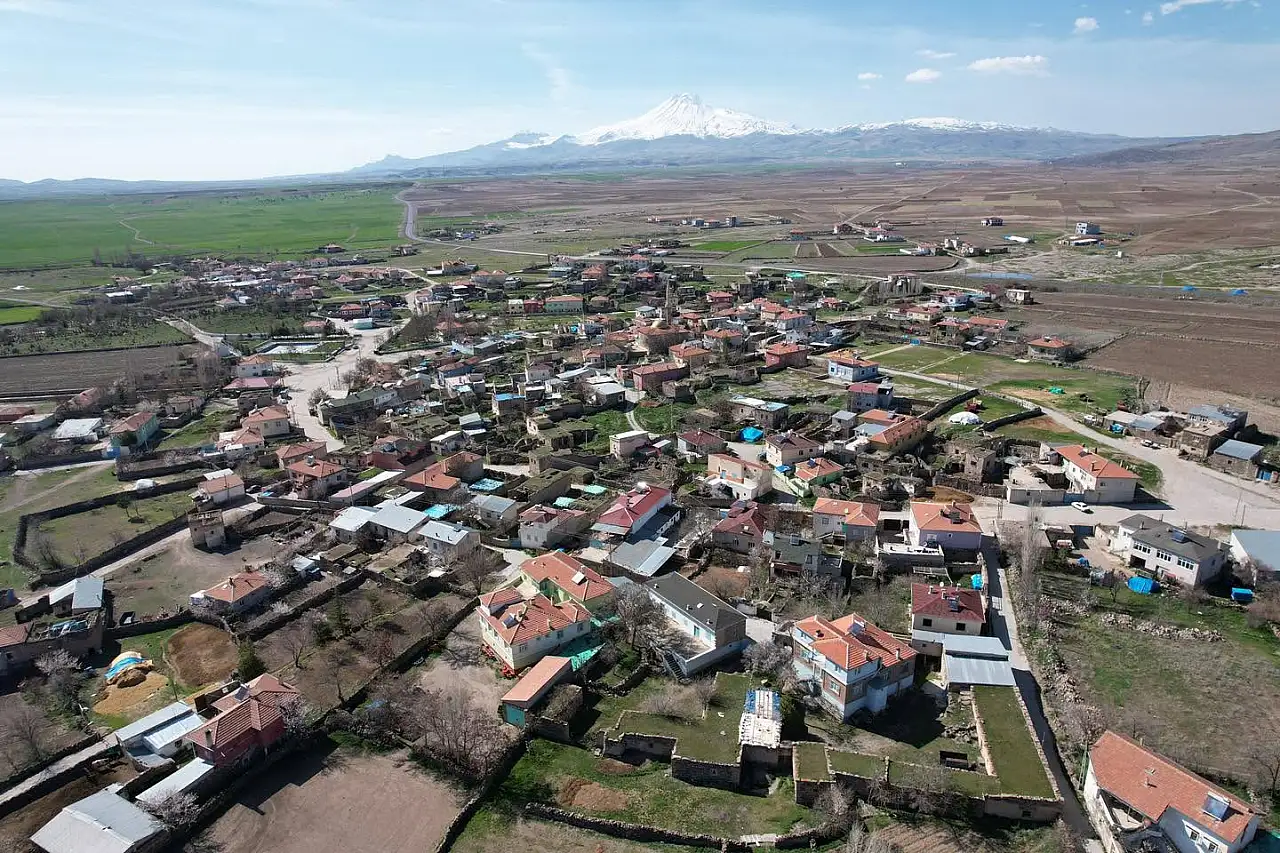 Kayseri'de doğalgaz hattının geçtiği mahallede neden doğalgaz yok!