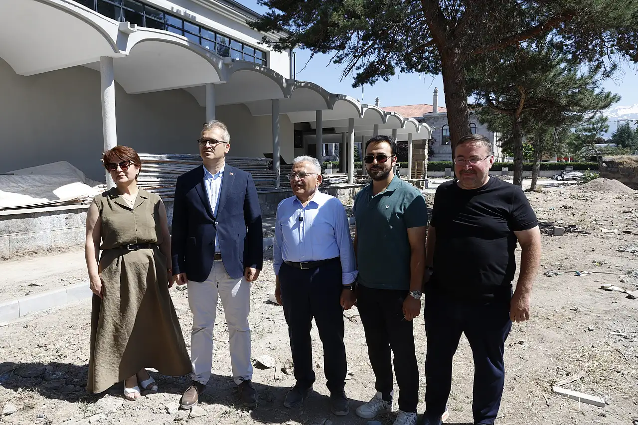 Kayseri'de 7,7 milyon yıllık Paleontoloji ve Fosil Müzesi'nde sona gelindi!