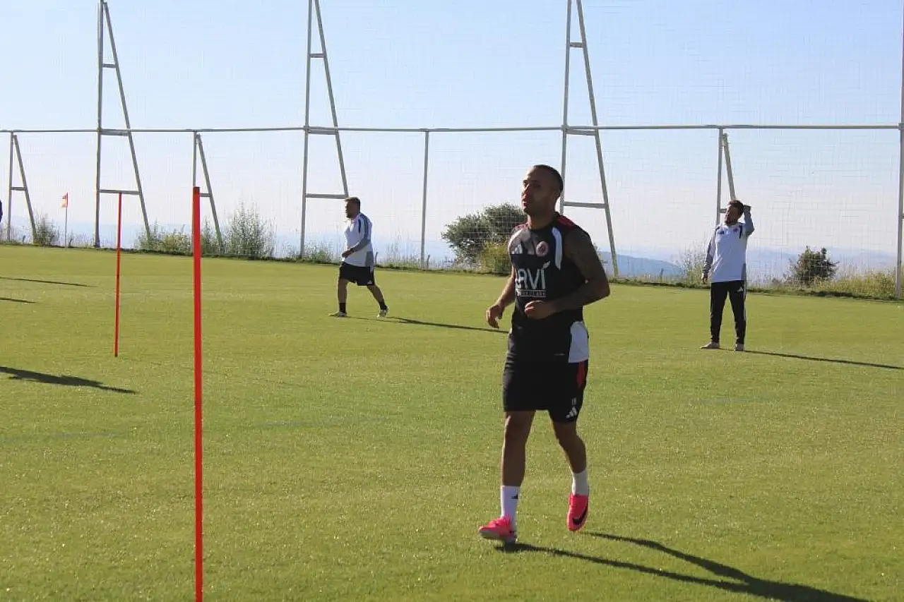 Selçuk Şahin: Çok zor bir lig olacağının farkındayız ,hazırlanıyoruz