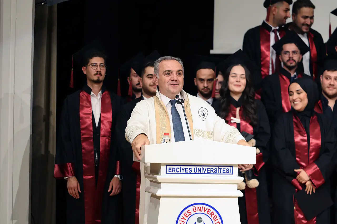 ERÜ Veteriner Fakültesi 78 öğrenciyi mezun etti