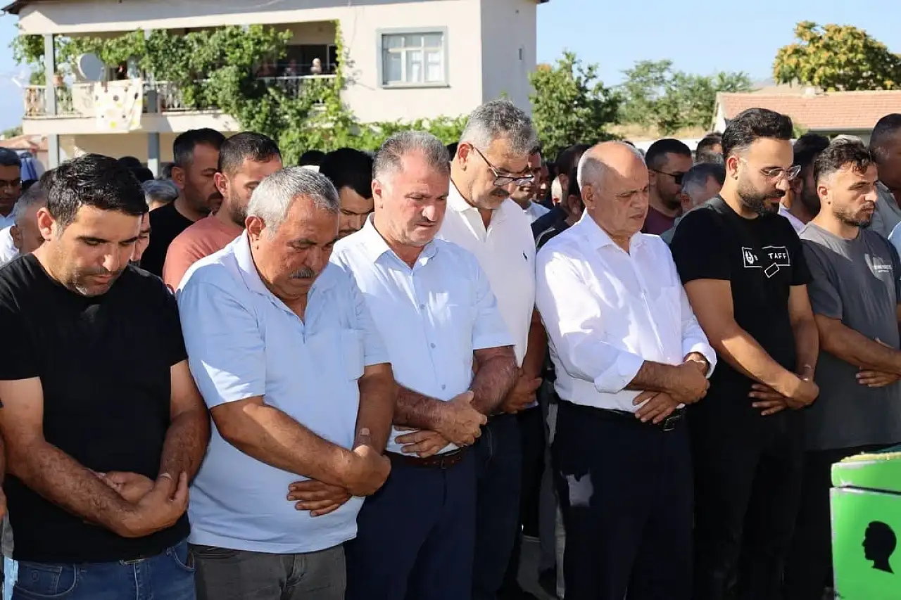 Hayatını kaybeden Kayserili 3 gurbetçi toprağa verildi