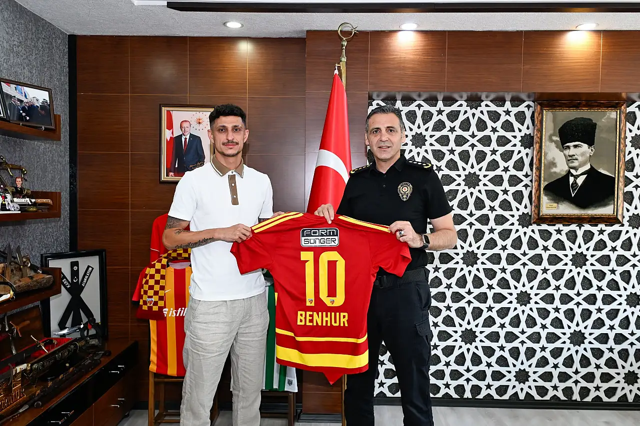 Kayserisporlu Keser'den Müdür Aydın'a ziyaret