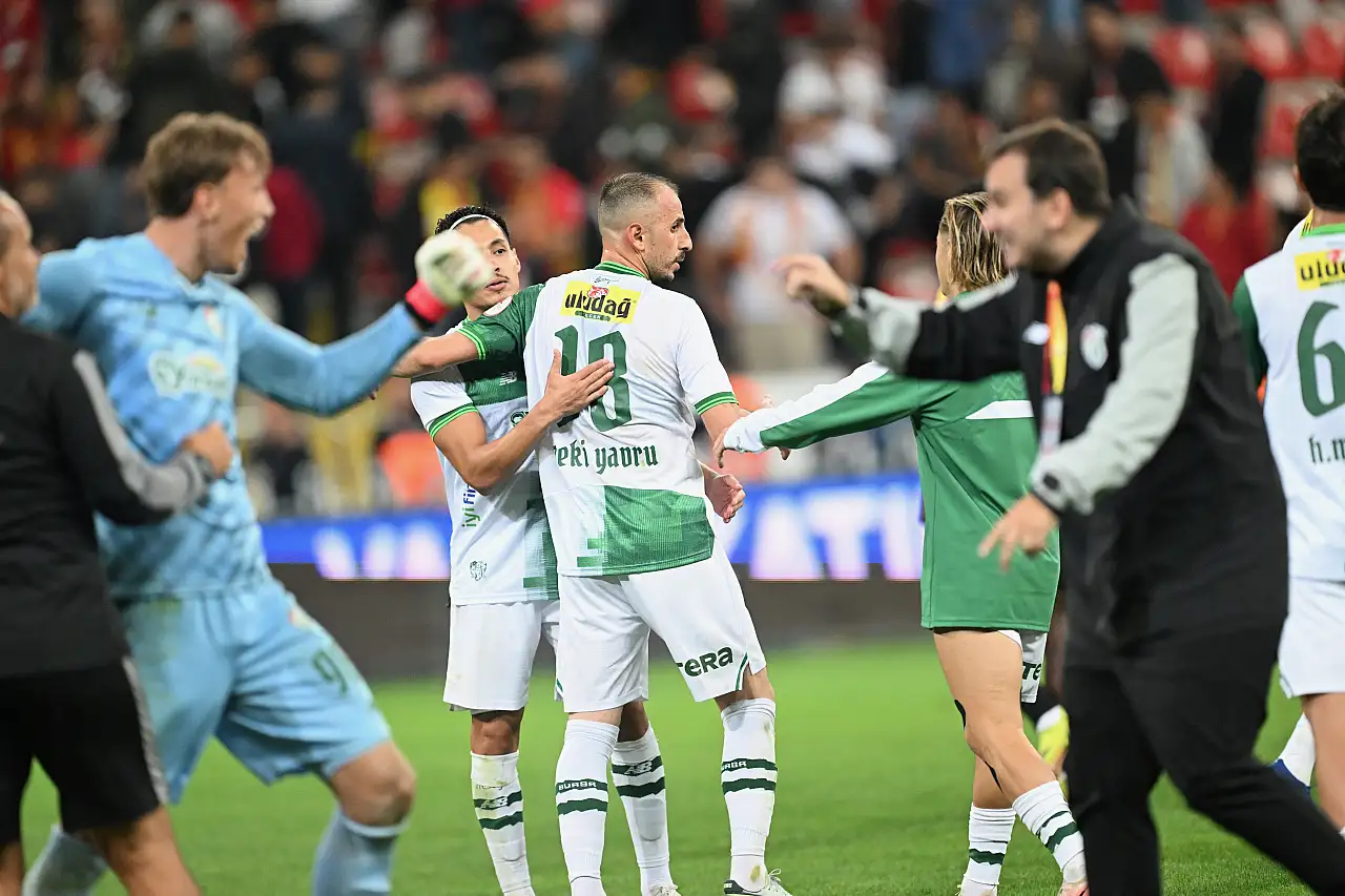 Bursaspor Teknik Direktörü Mustafa Er'den Kayserispor açıklaması