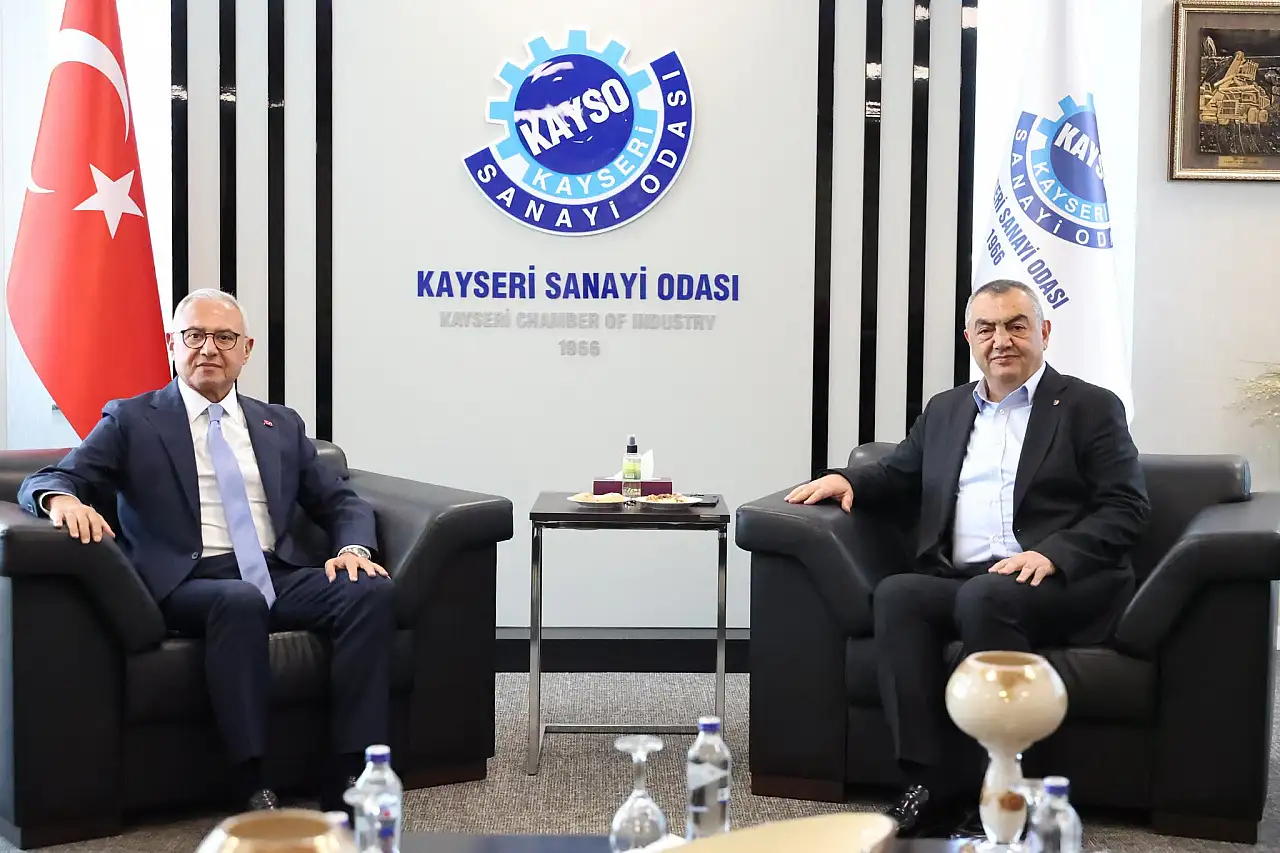 Kayseri ile Adana hattından dikkat çeken görüşme trafiği! Kayserili Başkan iş bağlayacak mı?