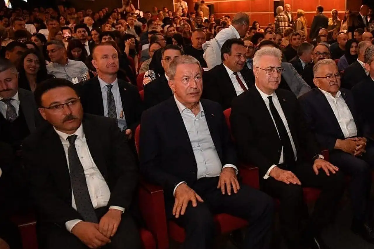 Kayseri Devlet Tiyatrosu'nda dikkat çeken başarı! 3 yılda 194 bin izleyiciye ulaştı