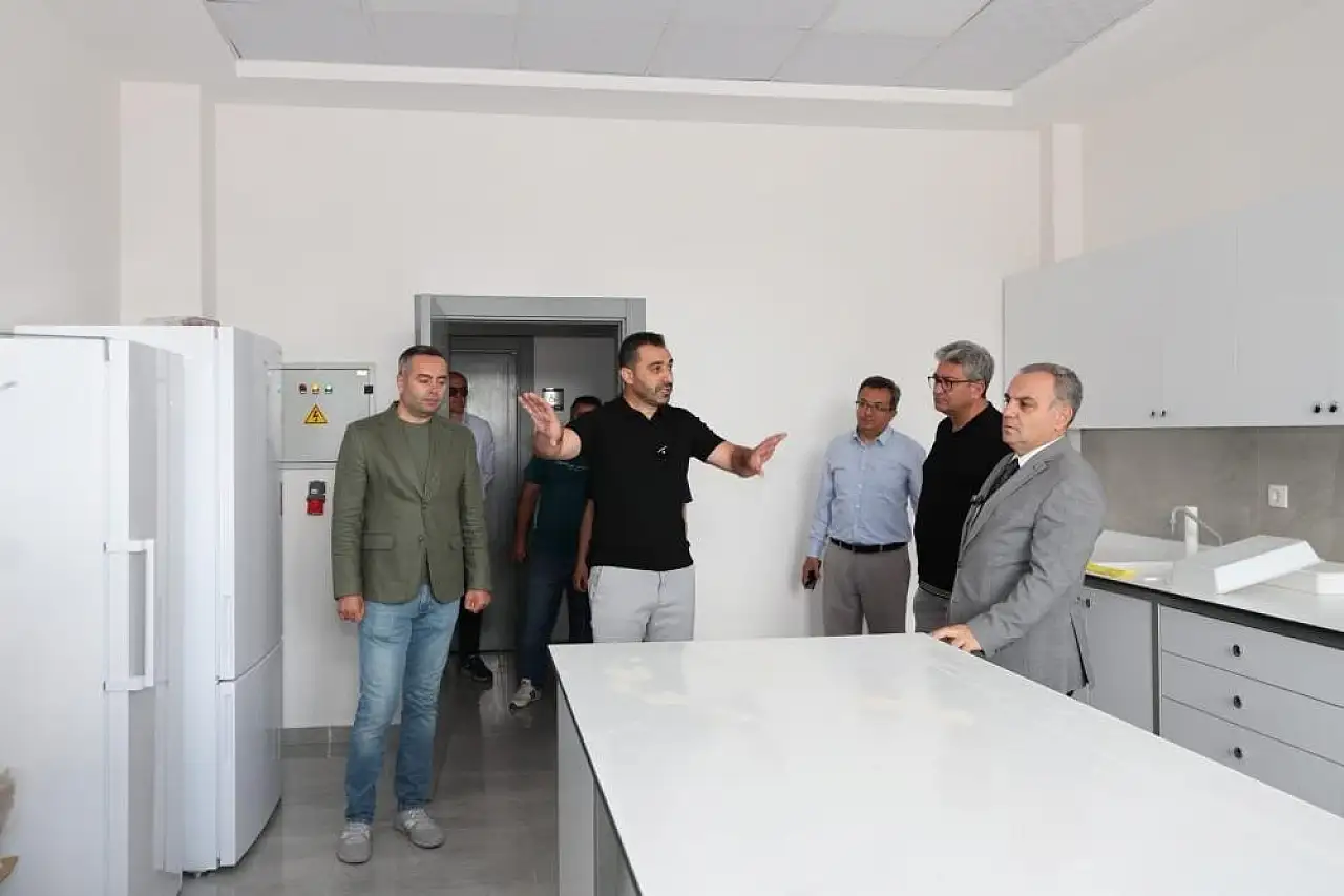Erciyes Üniversitesi Ziraat Fakültesi'ne laboratuvar açılacak!