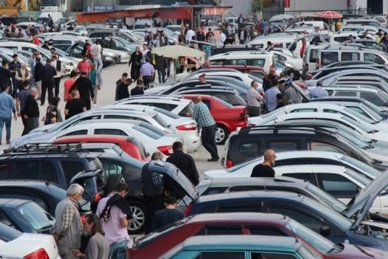 Galericiler Sitesinde durgunluk! İkinci el araba piyasası kilitlendi